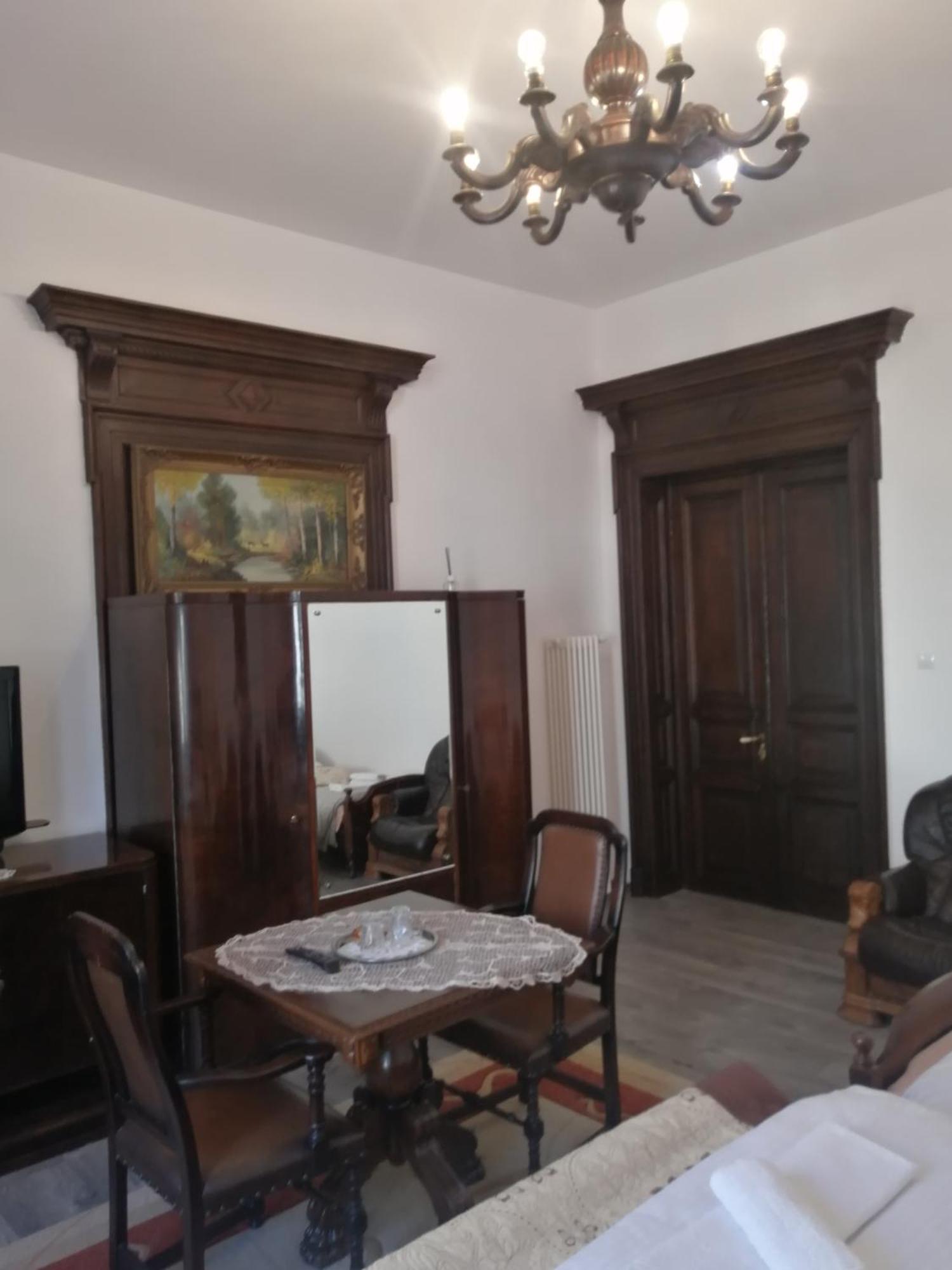 Casa Continentelor Otel Campulung Dış mekan fotoğraf